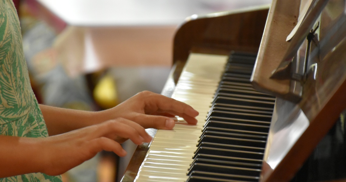 EHPAD de Caire Val - Récital de piano par les enfants