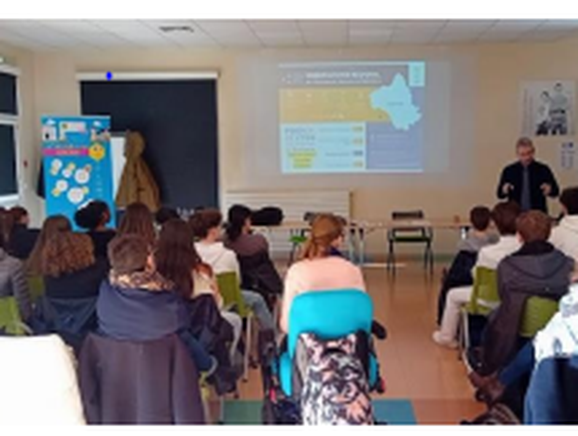 Section MGEN de l'Aveyron - Journées de l'Economie Sociale et Solidaire au lycée FOCH
