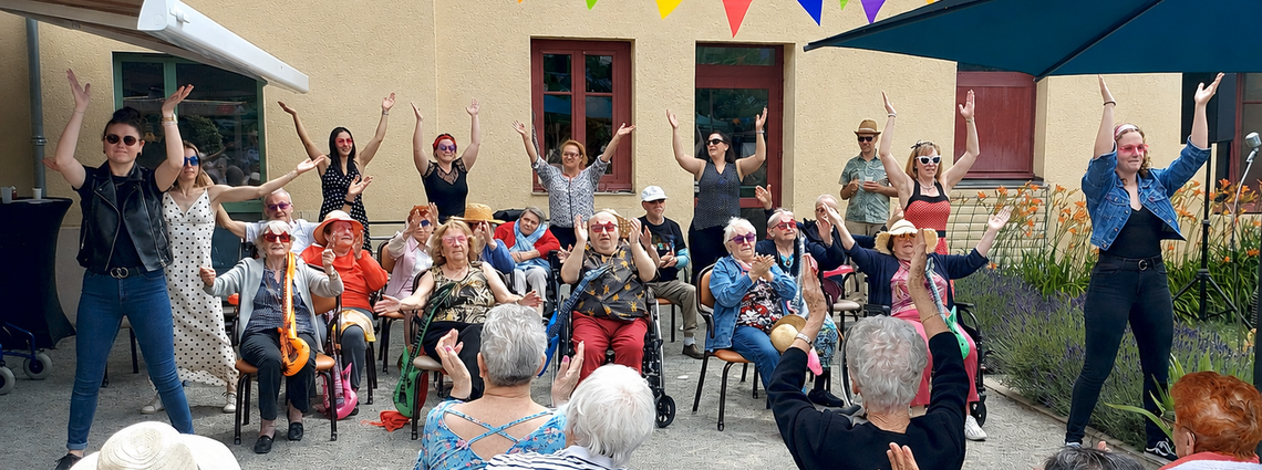 Pavonis Santé - Fête des fleurs à la Villa Claudine