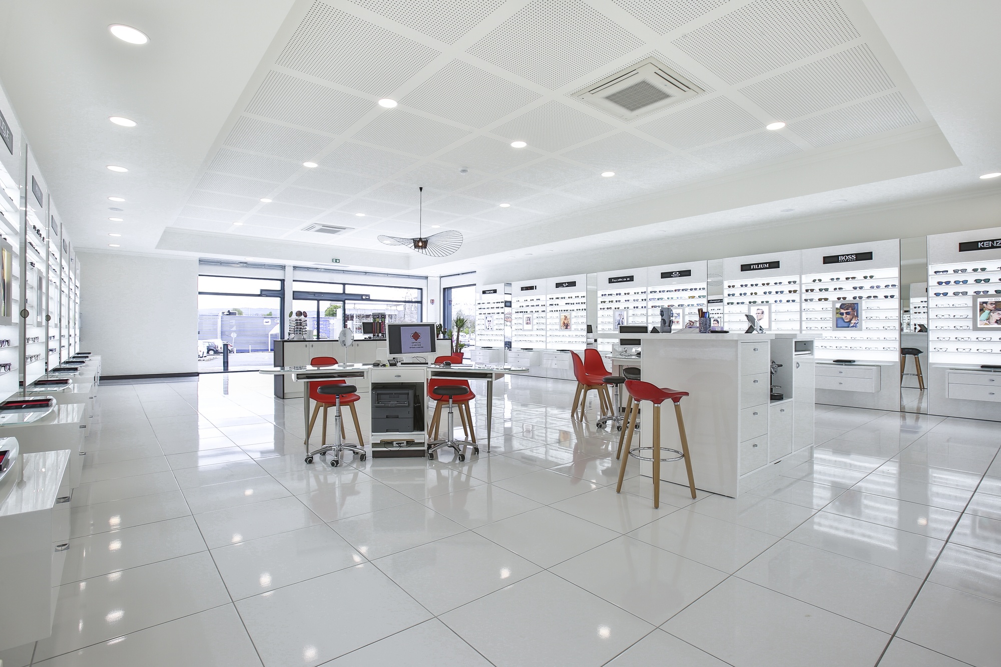Optical Center eyewear store Opticien BRIOUDE Optical Center ...