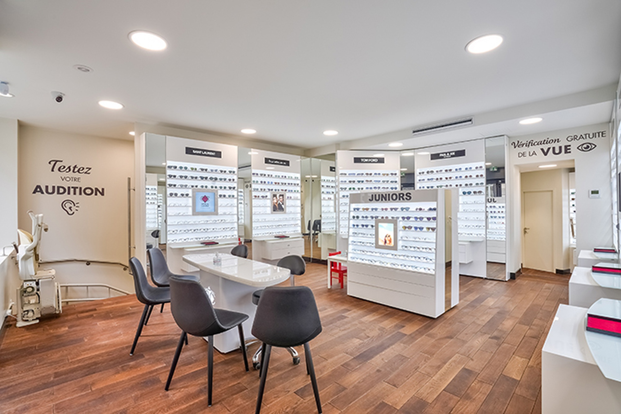 Optician Paris : Optical Center – Eyewear store