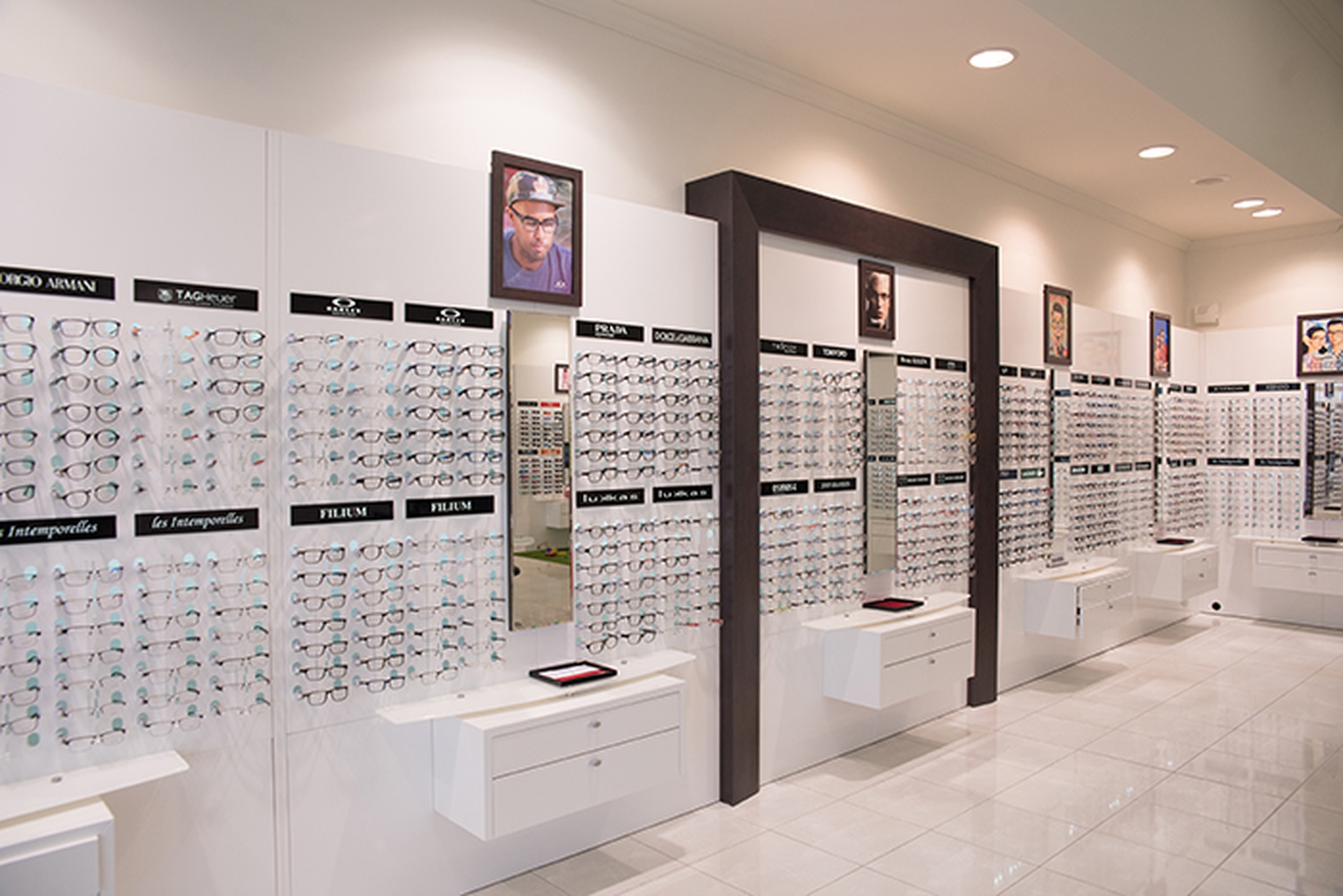Optician Dury : Optical Center – Eyewear store