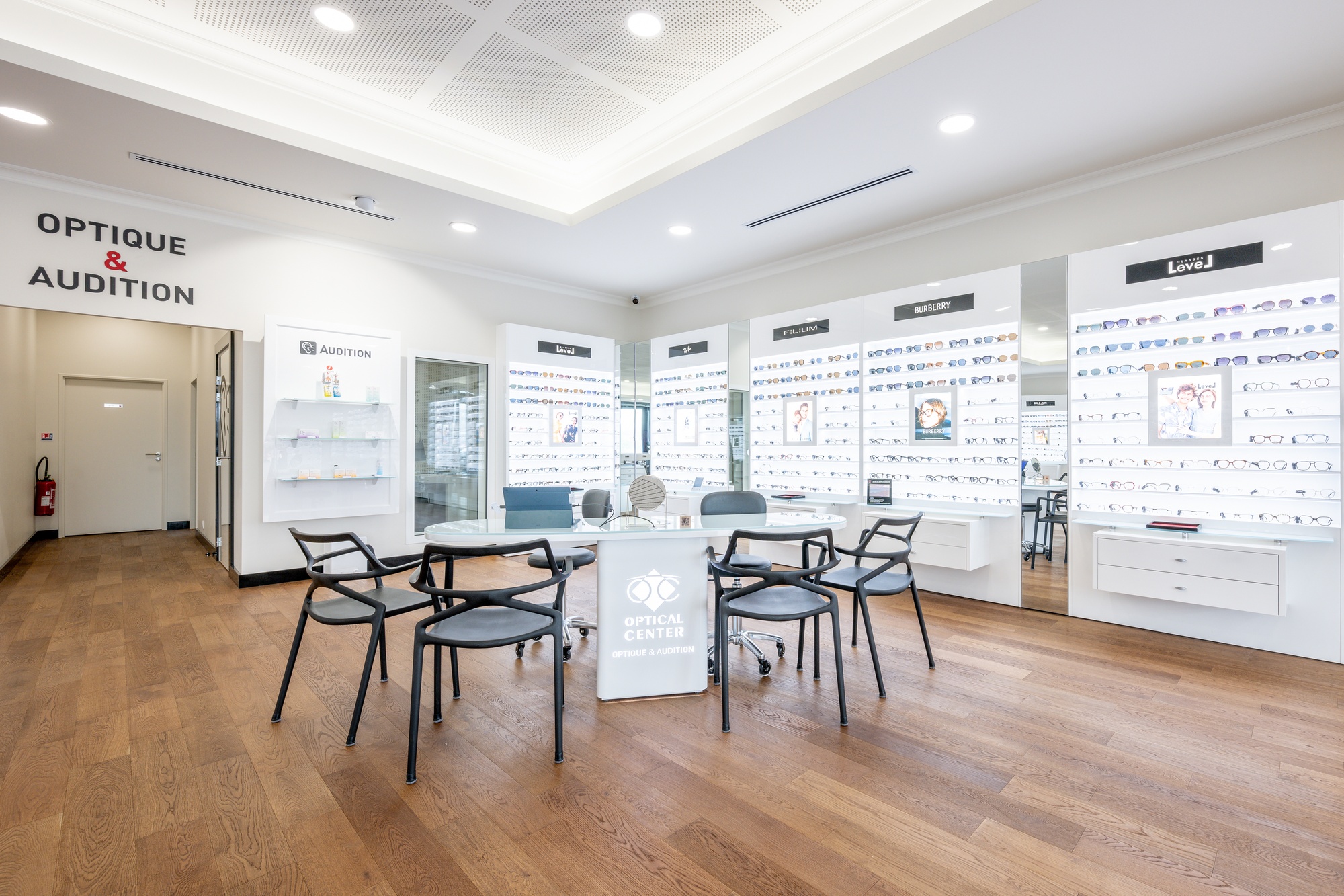 Optician ARTIGUES PRES BORDEAUX : Optical Center – Eyewear store
