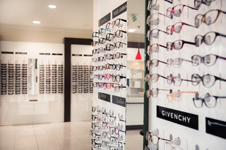 Optician MONTAUBAN : Optical Center – Eyewear store