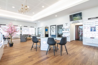 Optical Center eyewear store Opticien ÉCHIROLLES Optical Center ...