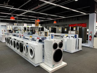 Magasin DARTY Arles - Darty Corner Literie - Electroménager, high-tech ...