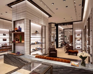 Shop Men's Designer Sneakers - Louis Vuitton, Gucci, Berluti & More