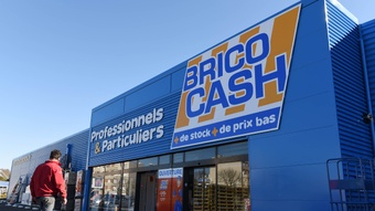 Corner Loxam - Brico Cash Pierrelatte