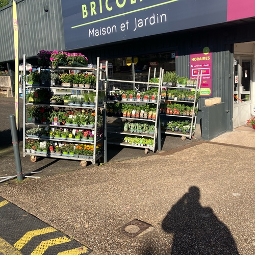 Le Marché du Bricolage La Machine