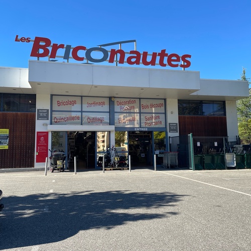 Briconautes Gap