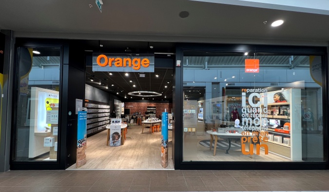 Boutique Orange - Saran