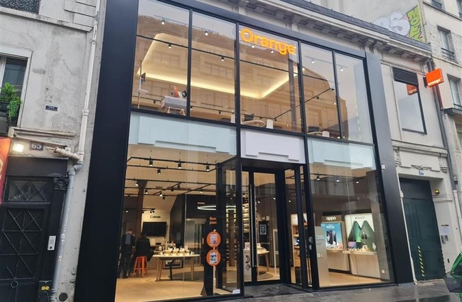 Boutique Orange Sèvres - Paris
