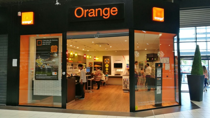 Boutique Orange - Gray