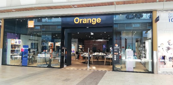 Boutique Orange - Mont St Martin