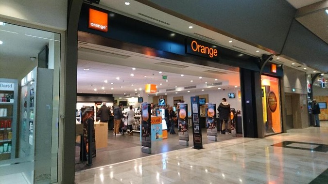 Boutique Orange - Serris