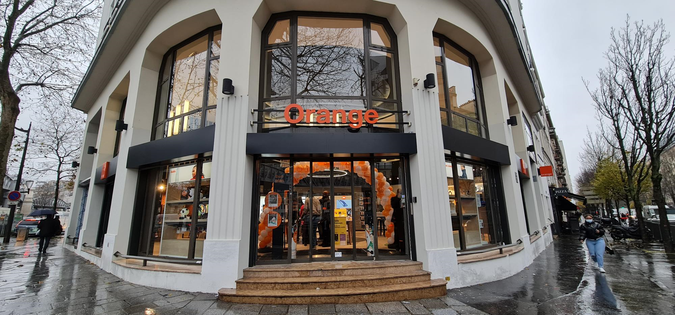 Boutique Orange Faubourg St Martin - Paris