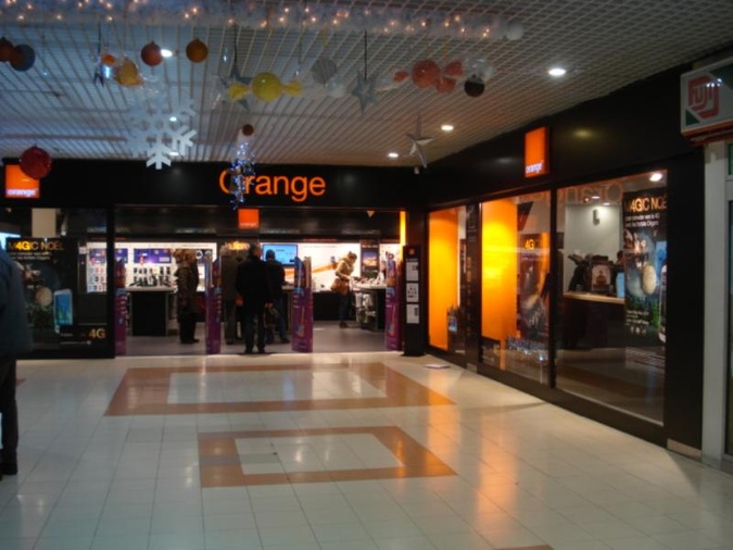 Boutique Orange Centre commercial - Poitiers
