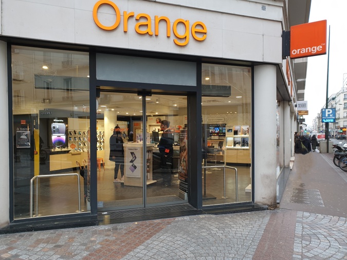 Boutique Orange Centre - Levallois Perret