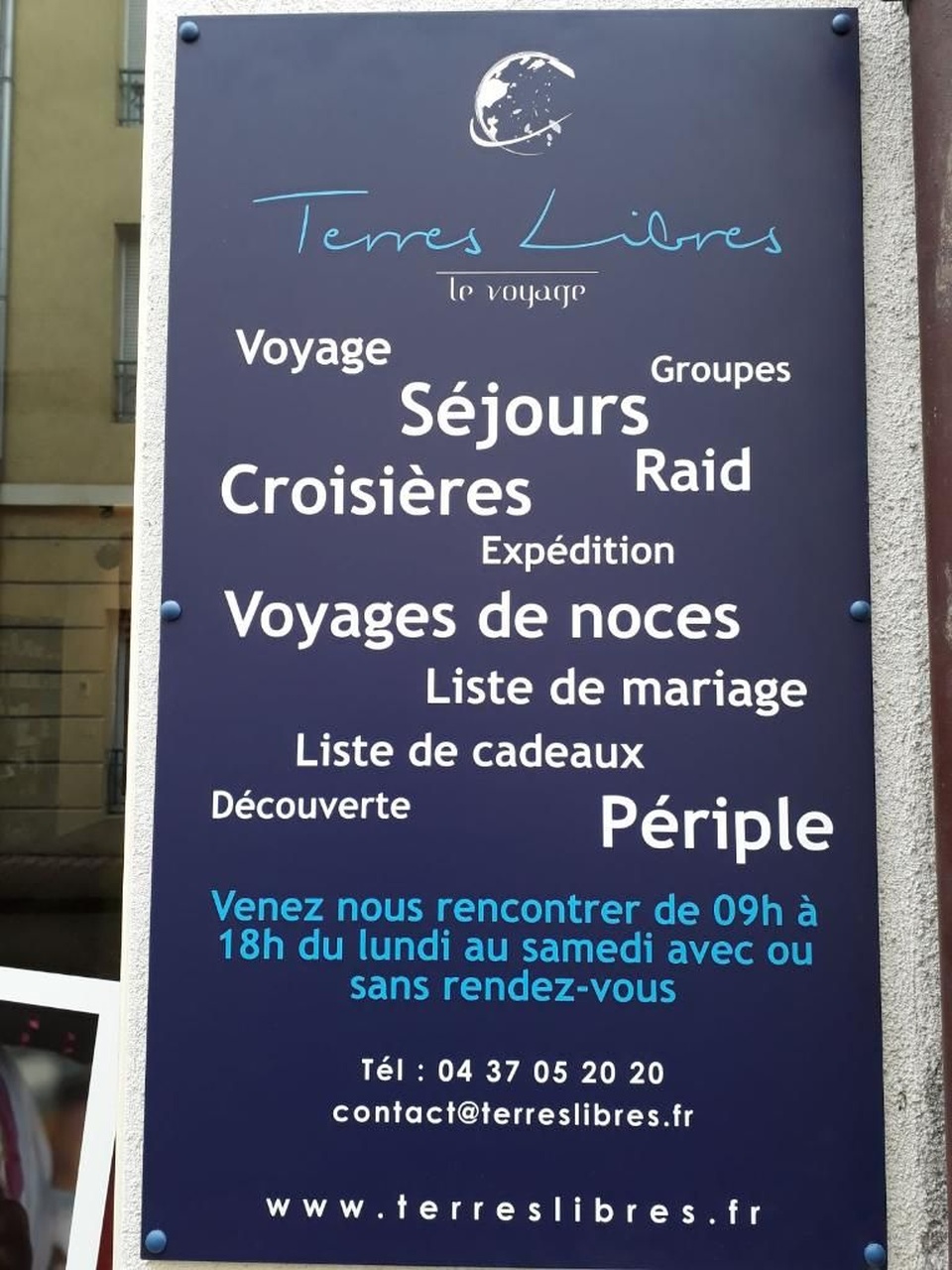 TERRES LIBRES VOYAGES LA TOUR DU PIN