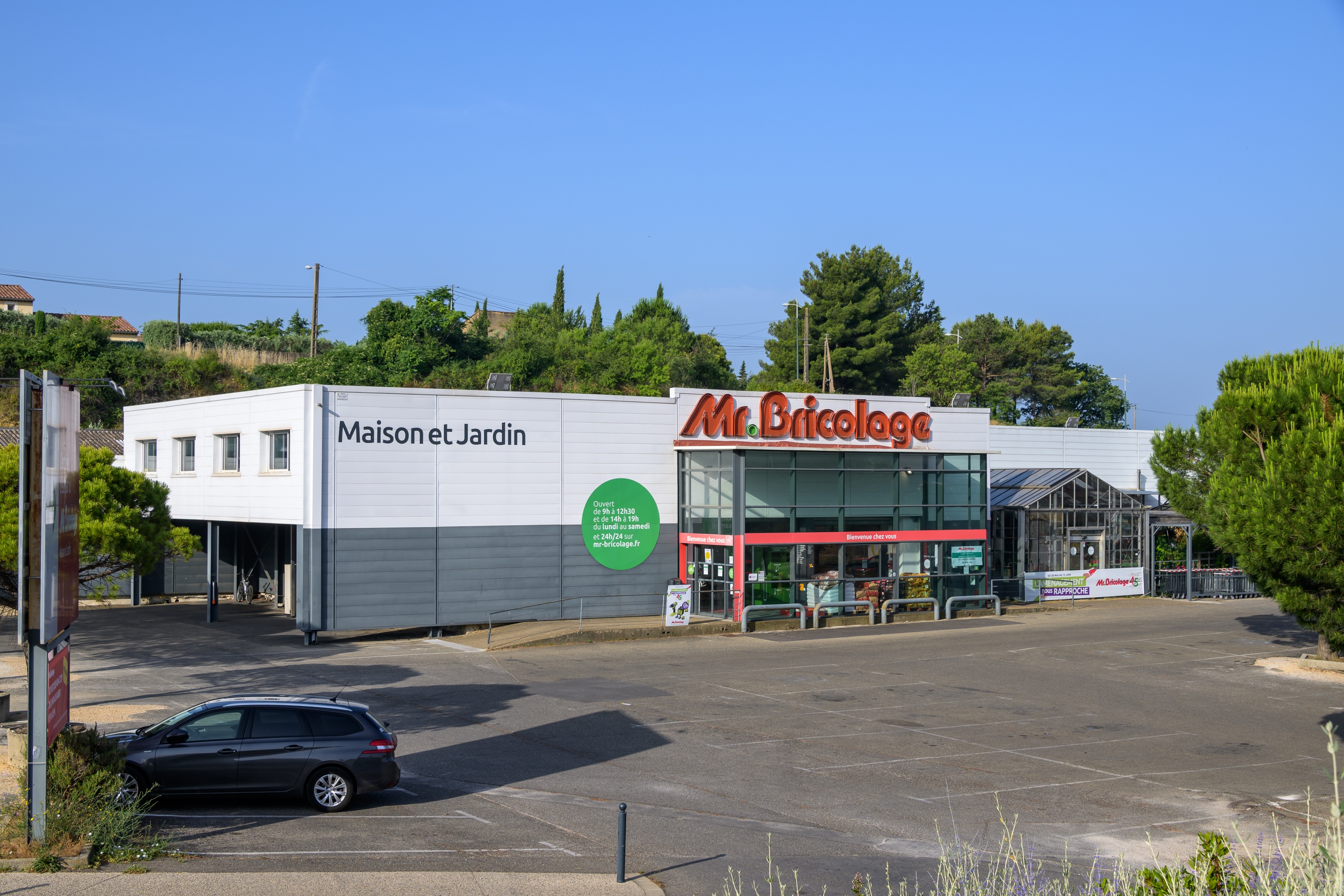 Photo officielle de Mr.Bricolage Apt