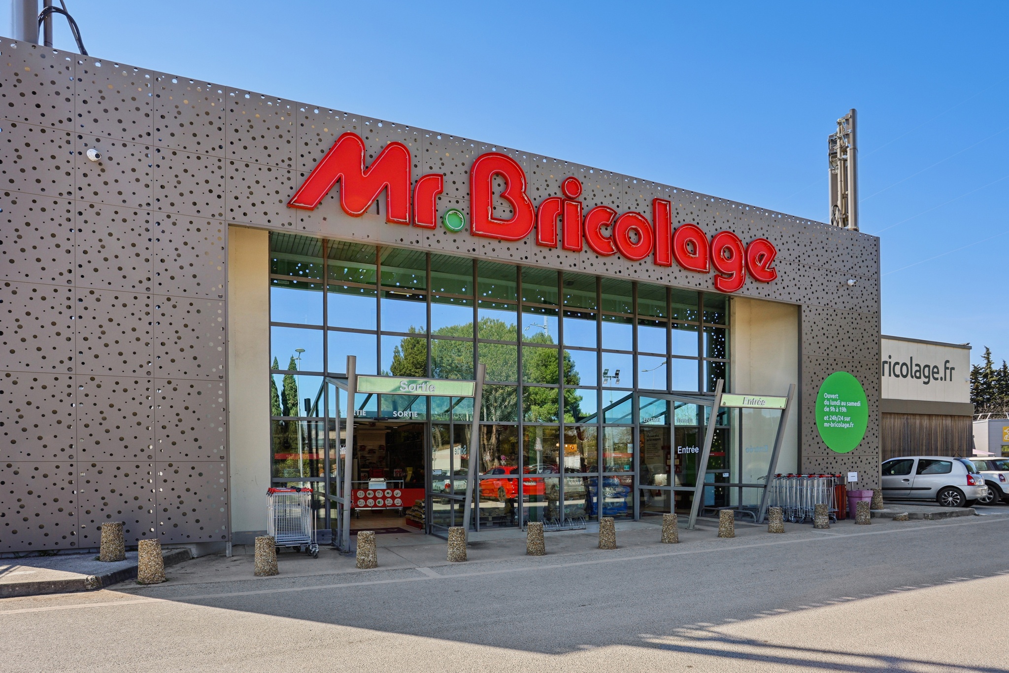 Photo officielle de Mr.Bricolage Pertuis