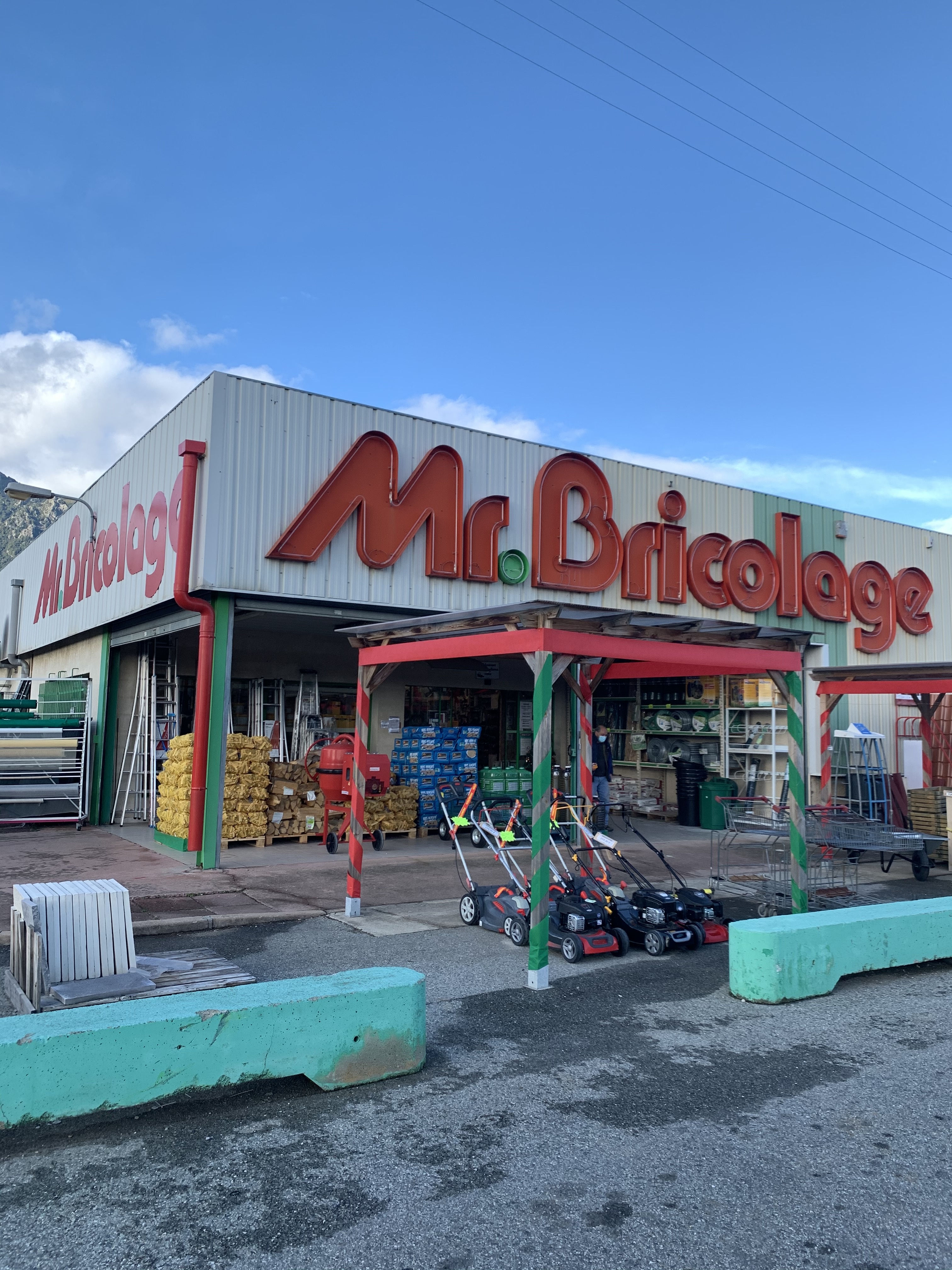 Photo officielle de Mr.Bricolage Santa Maria - Cervione