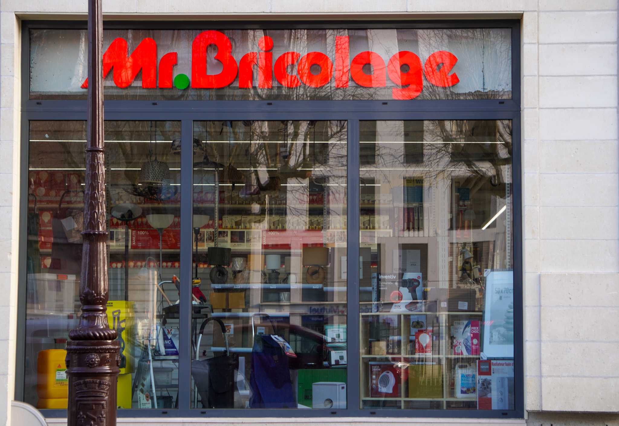 Photo officielle de Mr.Bricolage Enghien les bains