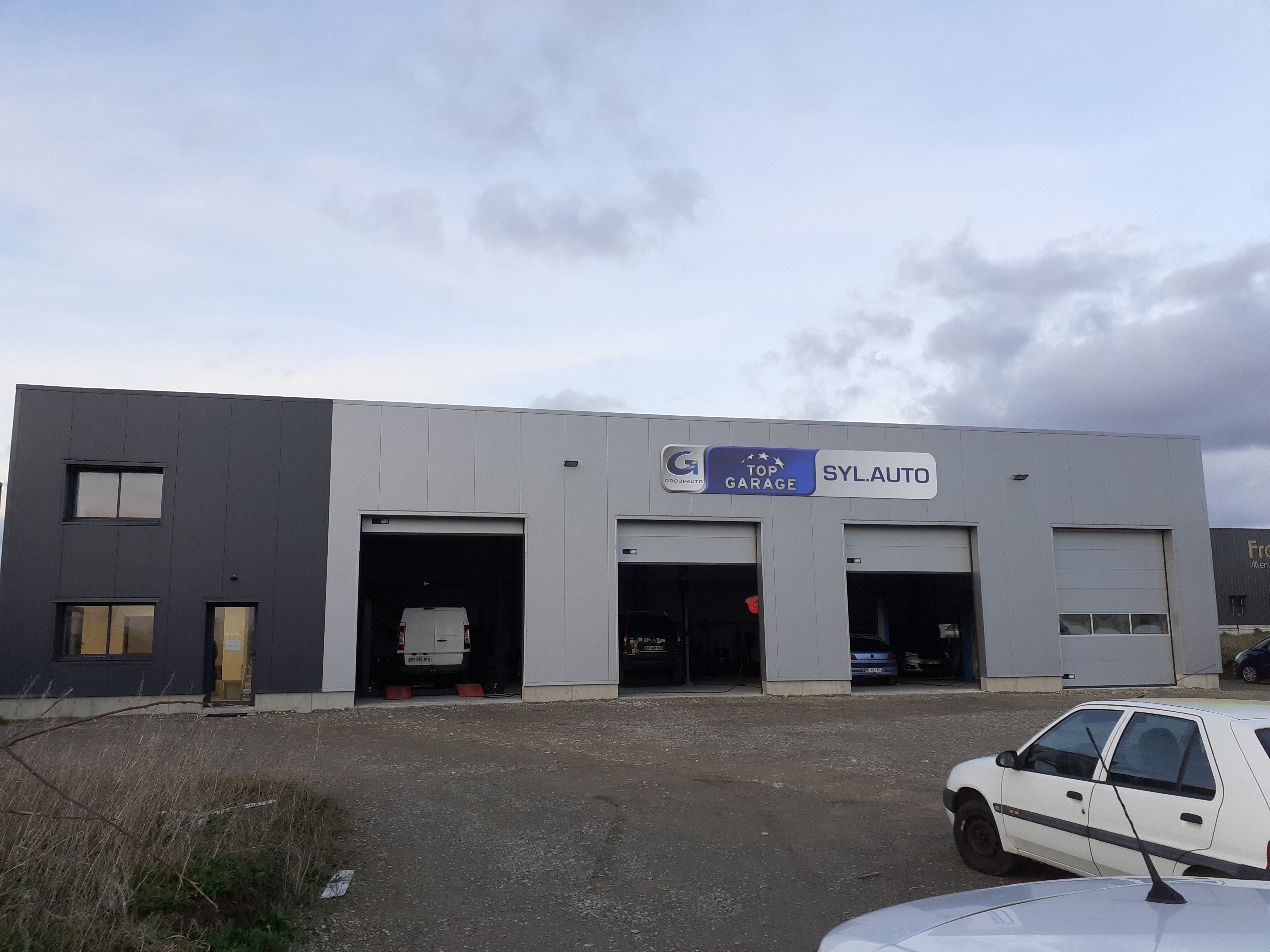 SYL AUTO, réparateur automobile indépendant à MILIZAC - Réseau Top Garage