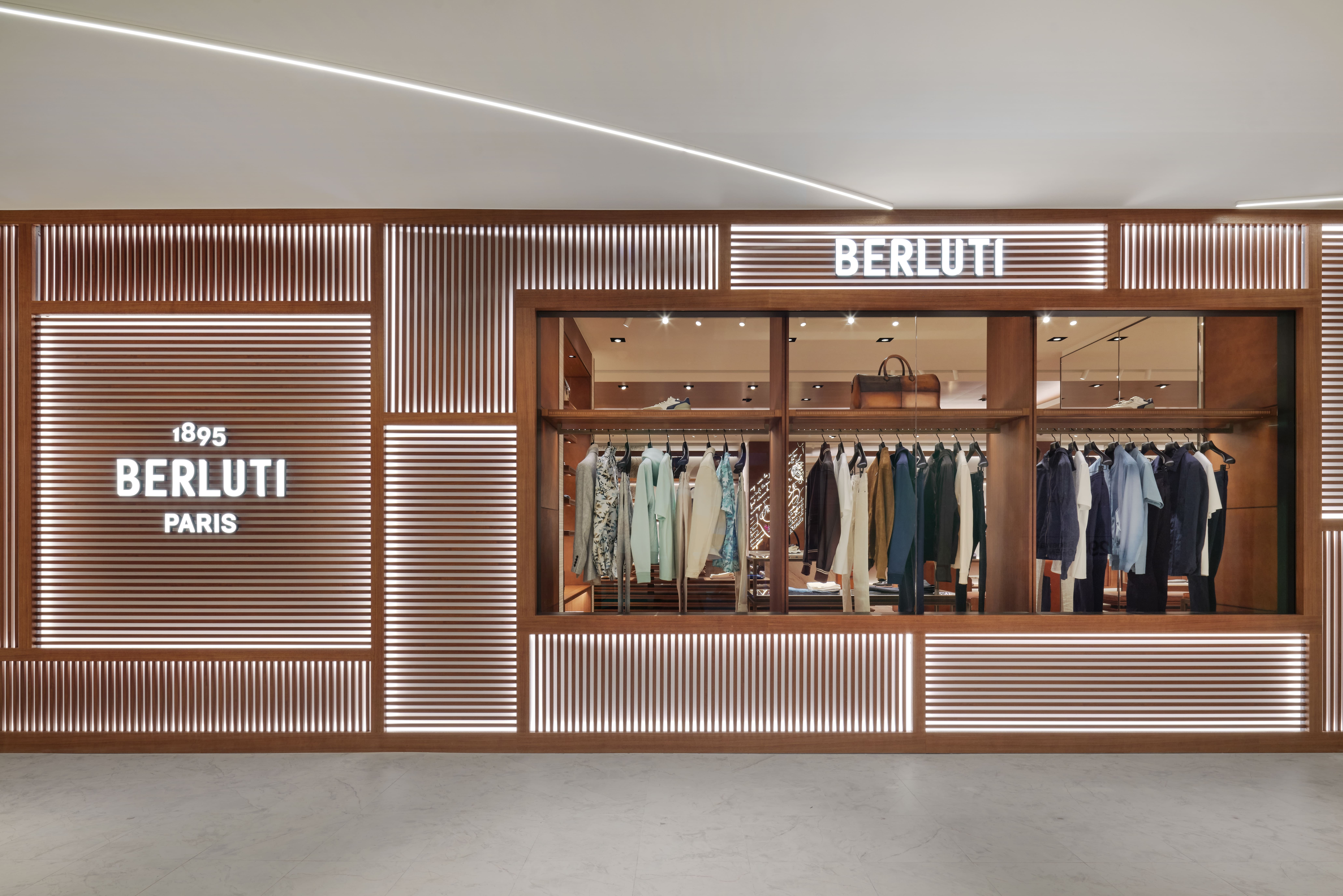BERLUTI JR NAGOYA TAKASHIMAYA: bespoke shoes and leather goods in Nagoya