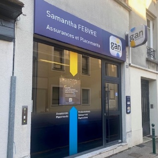 GAN ASSURANCES FONTAINEBLEAU CENTRE 1