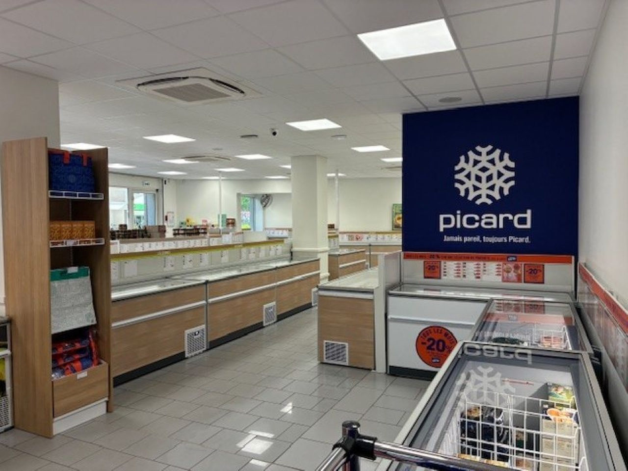 PICARD LYON CHARPENNES 2