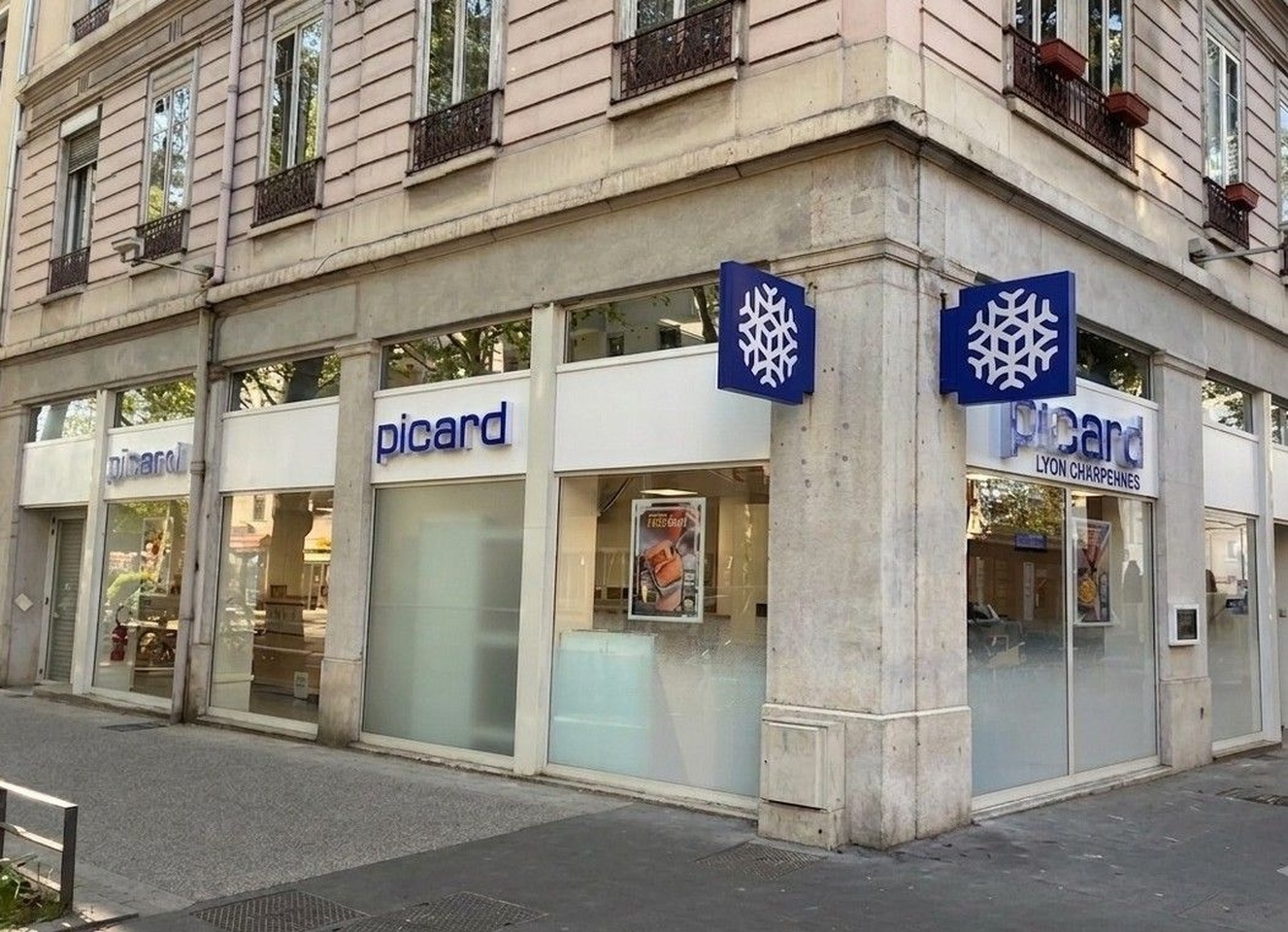 PICARD LYON CHARPENNES 1